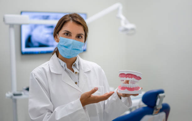 Best Cosmetic Emergency Dentistry in Toledo, IL